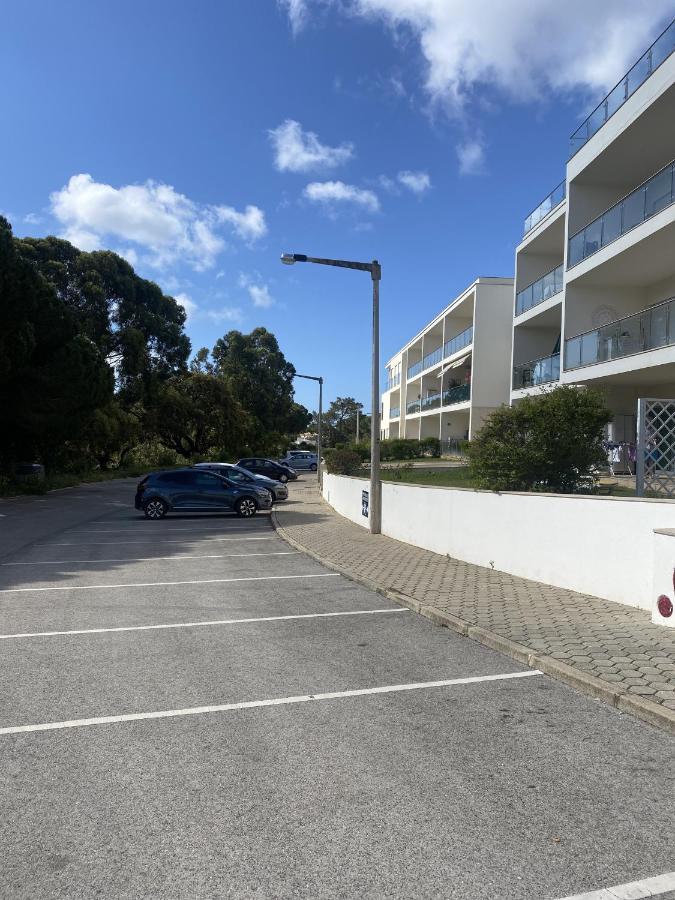 Charmant Appartement A 1Km De La Plage, Avec Piscine A Albufeira Luaran gambar