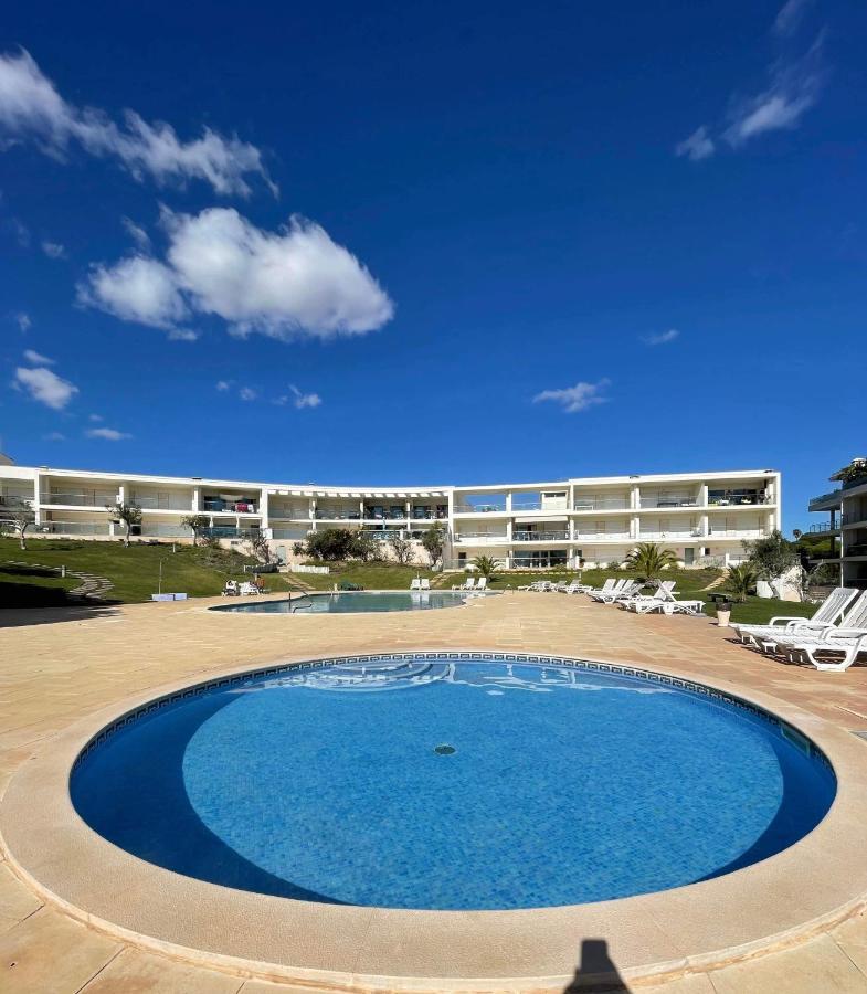 Charmant Appartement A 1Km De La Plage, Avec Piscine A Albufeira Luaran gambar