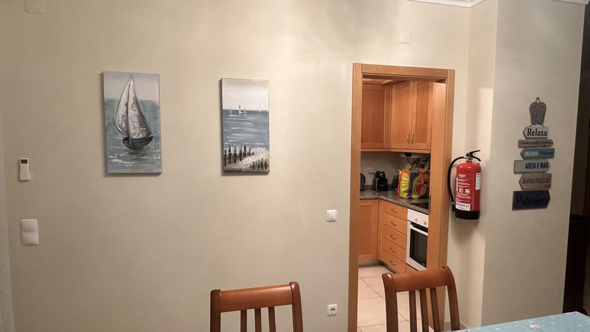 Charmant Appartement A 1Km De La Plage, Avec Piscine A Albufeira Luaran gambar