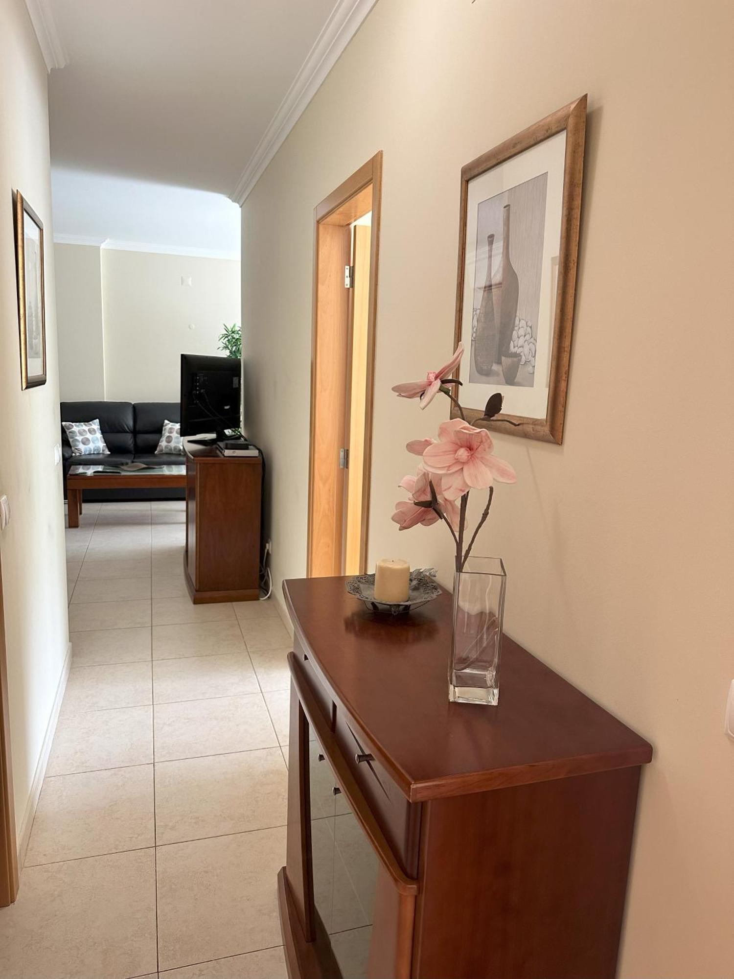 Charmant Appartement A 1Km De La Plage, Avec Piscine A Albufeira Luaran gambar