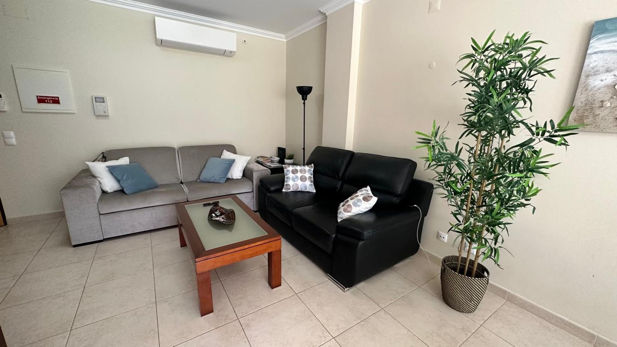 Charmant Appartement A 1Km De La Plage, Avec Piscine A Albufeira Luaran gambar