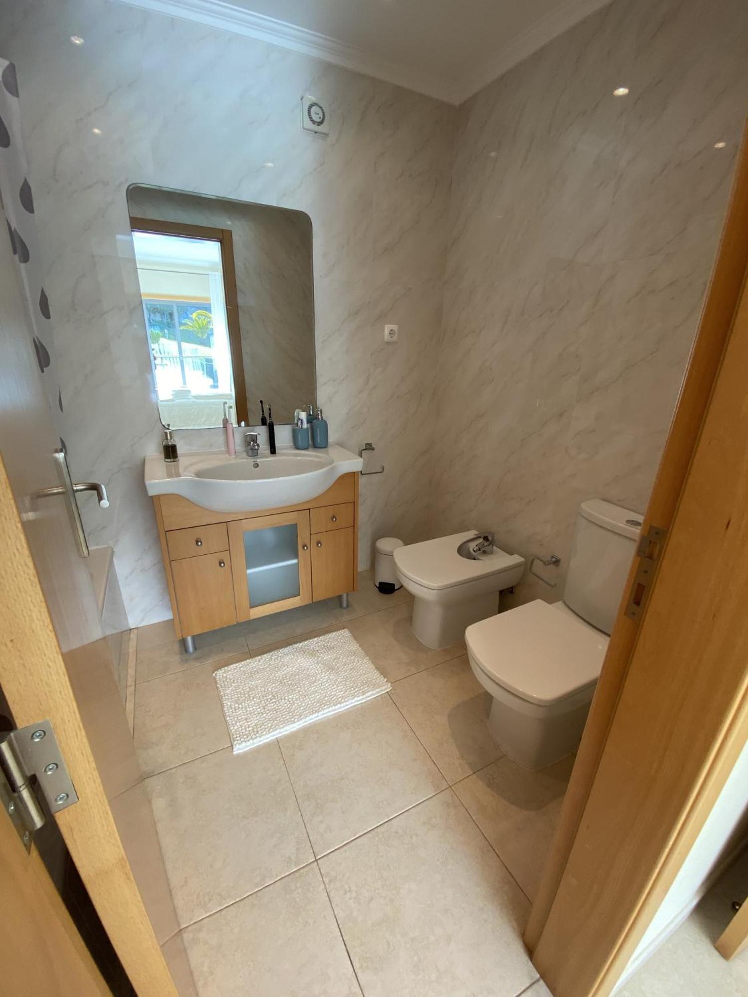 Charmant Appartement A 1Km De La Plage, Avec Piscine A Albufeira Luaran gambar